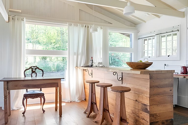 Casa de Pedra, Charme e Conforto