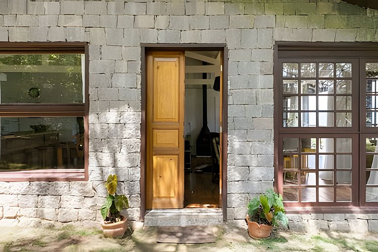 Casa de Pedra, Charme e Conforto